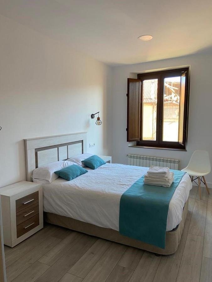 Apartamentos Rurales La Plaza 2 Duruelo de la Sierra Exterior foto